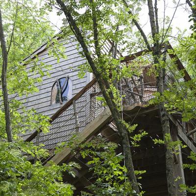 Cabane dans les arbres en val de loire